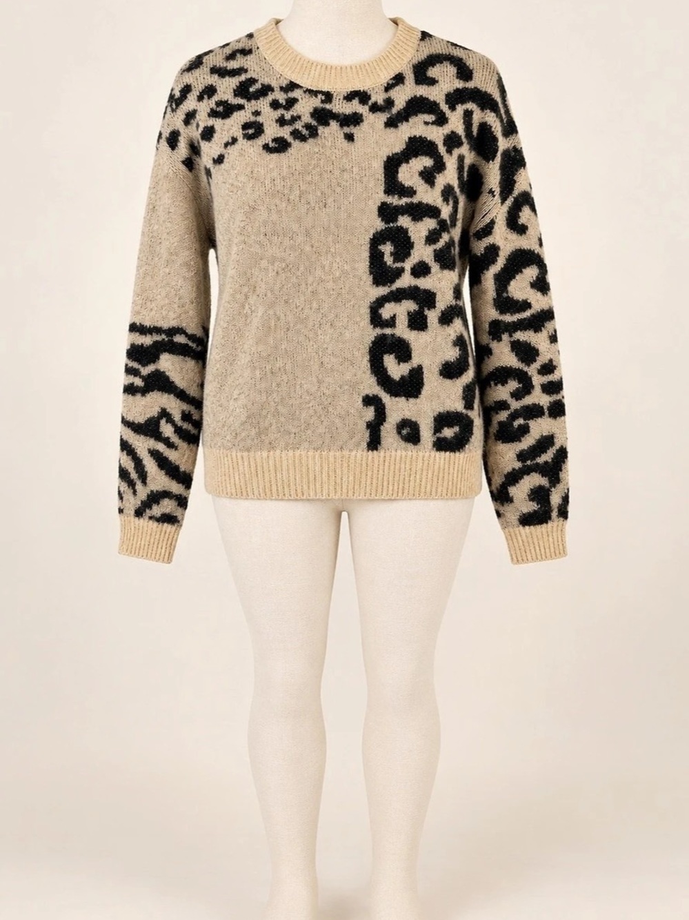 Love By Design S Beige Black Leopard Animal Print Crewneck Knit Sweater
